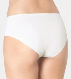 Sloggi ZERO ONE MIDI TRUSE - HVIT -Undertoy Salgsbutikk 1833059 sloggi zero one midi hvit