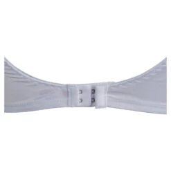 Triumph RICCARDA W BH MED SPILER OG UTEN VATTERING - HVIT -Undertoy Salgsbutikk 1833734 riccarda w