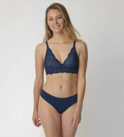 Triumph LOVELY MICRO BRAZILIAN STRING TRUSE - BLÅ 11 Triumph LOVELY MICRO BRAZILIAN STRING TRUSE - BLÅ -Undertoy Salgsbutikk 3590724 triumph lovely micro brazilian string