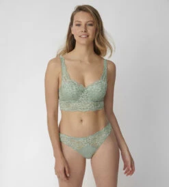 Triumph AMOURETTE CHARM PURE VATTERT BH MED SPILER - GRØNN -Undertoy Salgsbutikk 3629367 amourette charm pure