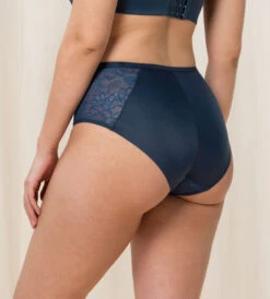 Triumph AMOURETTE CHARM MAXI TRUSE - BLÅ -Undertoy Salgsbutikk 3942774 amourette charm maxi truse bla