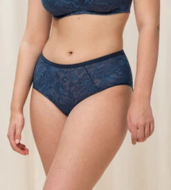 Triumph AMOURETTE CHARM MAXI TRUSE - BLÅ -Undertoy Salgsbutikk 3942777 amourette charm maxi truse bla