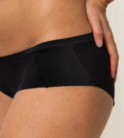 Triumph BODY MAKE-UP SOFT TOUCH HIPSTER TRUSE - SVART 10 Triumph BODY MAKE-UP SOFT TOUCH HIPSTER TRUSE - SVART -Undertoy Salgsbutikk 3942947 body make up soft touch hipster truse svart