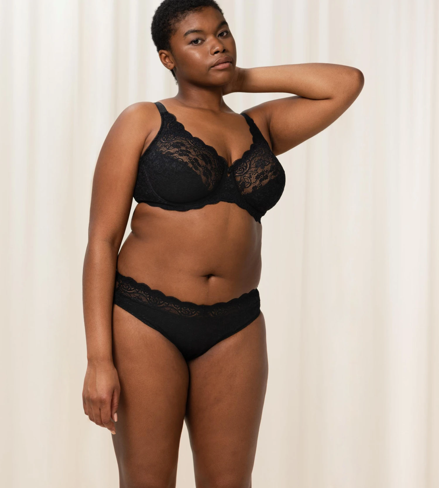 Triumph AMOURETTE TAI TRUSE - SVART 6 Triumph AMOURETTE TAI TRUSE - SVART - Bilde 4