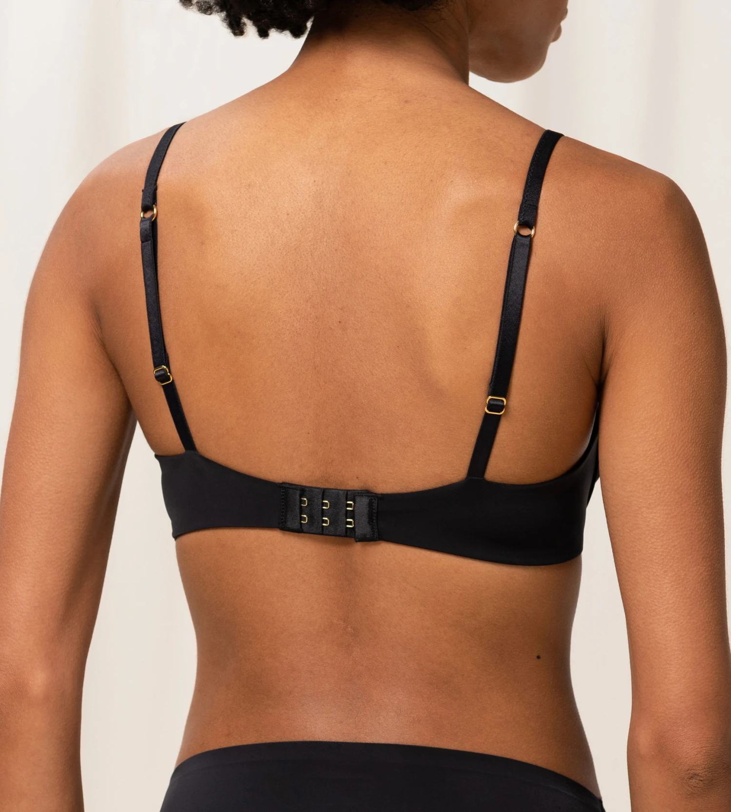 Triumph BODY MAKE-UP ESSENTIALS WHP BH - SVART 8 Triumph BODY MAKE-UP ESSENTIALS WHP BH - SVART - Bilde 6