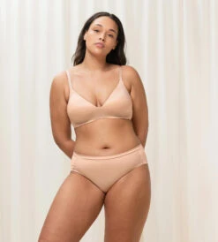 Triumph BODY MAKE-UP SOFT TOUCH P EX BH UTEN SPILE - BEIGE 10 Triumph BODY MAKE-UP SOFT TOUCH P EX BH UTEN SPILE - BEIGE -Undertoy Salgsbutikk 3943301 body make up soft touch p ex bh uten spile beige