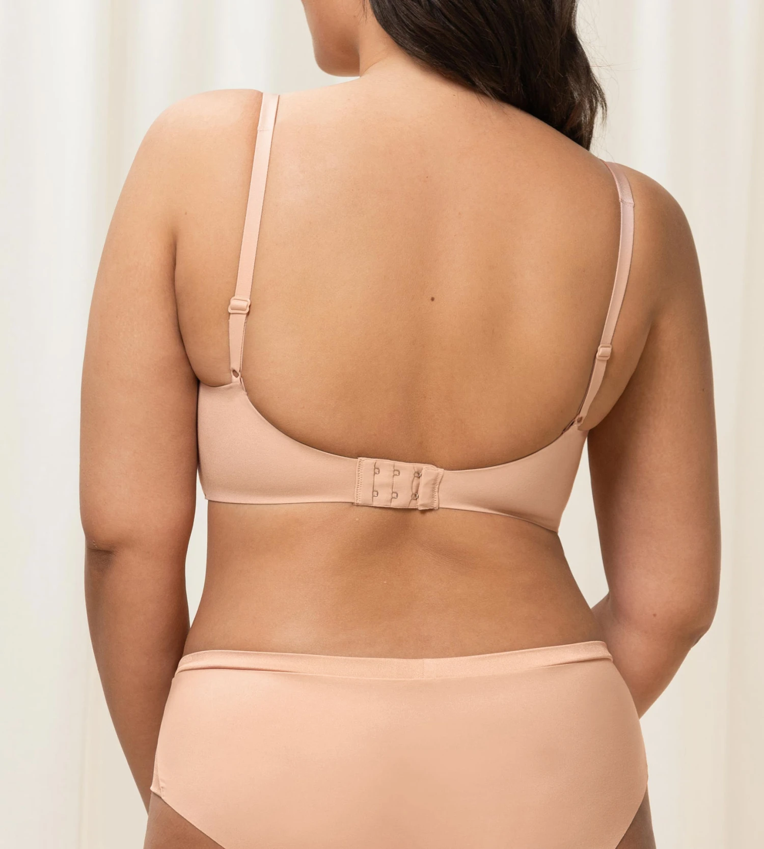 Triumph BODY MAKE-UP SOFT TOUCH P EX BH UTEN SPILE - BEIGE 4 Triumph BODY MAKE-UP SOFT TOUCH P EX BH UTEN SPILE - BEIGE - Bilde 2