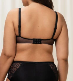 Triumph AMOURETTE CHARM WHP BH MED VATTERING - SVART -Undertoy Salgsbutikk 3943341 amourette charm whp bh med vattering svart