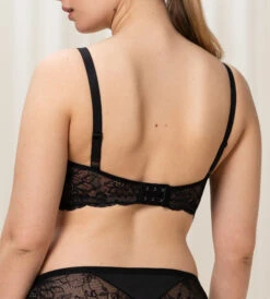 Triumph AMOURETTE CHARM W02 BH UTEN VATTERING - SVART 9 Triumph AMOURETTE CHARM W02 BH UTEN VATTERING - SVART -Undertoy Salgsbutikk 3943434 amourette charm w02 bh uten vattering svart
