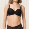 Triumph PEONY FLORALE WP BH MED VATTERING - SVART -Undertoy Salgsbutikk 3944964 peony florale wp bh med vattering svart