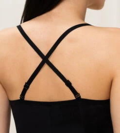 Triumph BODY MAKE-UP UNDERKJOLE - SVART -Undertoy Salgsbutikk 3945204 body make up underkjole svart