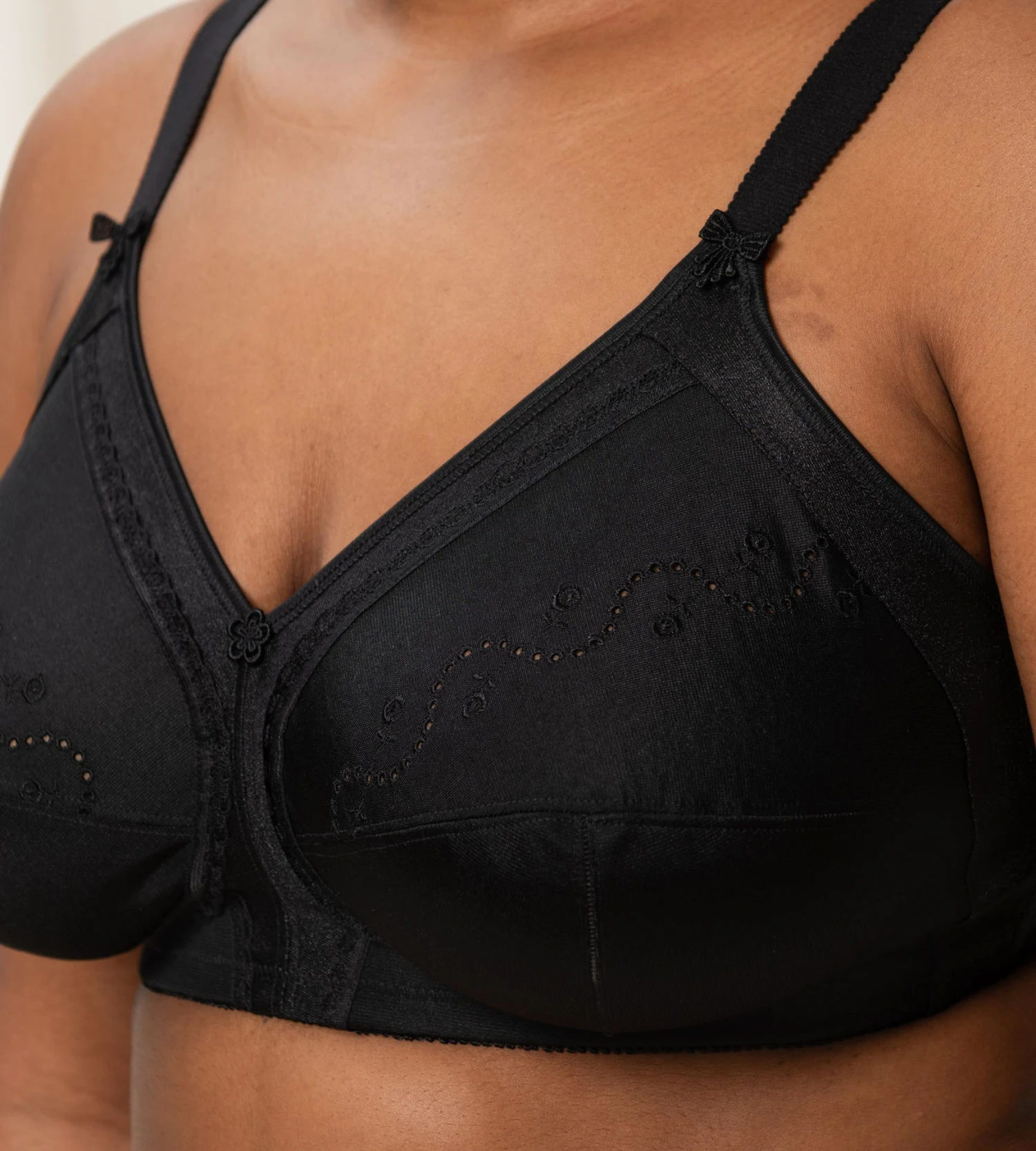 Triumph DOREEN COTTON 01 N BH UTEN SPILER - SVART 5 Triumph DOREEN COTTON 01 N BH UTEN SPILER - SVART - Bilde 3