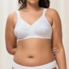 Triumph DOREEN COTTON BH UTEN SPILER - HVIT -Undertoy Salgsbutikk 3945938 doreen cotton bh uten spiler hvit