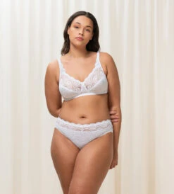 Triumph AMOURETTE 300 N BH UTEN SPILE - HVIT -Undertoy Salgsbutikk 3950921 amourette 300 n bh uten spile hvit