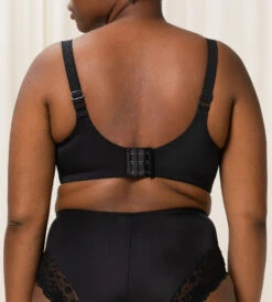 Triumph LADYFORM SOFT W MINIMIZER BH - SVART -Undertoy Salgsbutikk 3950928 ladyform soft w minimizer bh svart