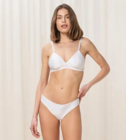 Triumph SOFT SENSATION P BH UTEN SPILER - HVIT -Undertoy Salgsbutikk 3950964 soft sensation p bh uten spiler hvit