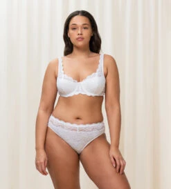 Triumph AMOURETTE 300 WHP BH MED VATTERING - HVIT 13 Triumph AMOURETTE 300 WHP BH MED VATTERING - HVIT -Undertoy Salgsbutikk 3950974 amourette 300 whp bh med vattering hvit