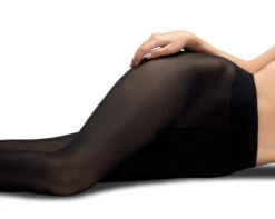 Vogue CONSCIOUS OPAQUE 40 DEN STRØMPEBUKSE - SVART