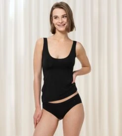 Triumph SMART NATURAL HIPSTER TRUSE - SVART 10 Triumph SMART NATURAL HIPSTER TRUSE - SVART -Undertoy Salgsbutikk 4523156 smart natural hipster truse svart