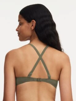 Chantelle EMBLEM BIKINI OVERDEL MED VATTERING OG SPILE - OLIVEN -Undertoy Salgsbutikk 5062280 emblem bikini overdel med vattering og spile oliven