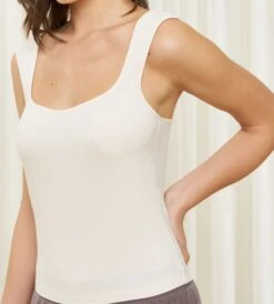 Triumph NATURAL SINGLETT - OFF WHITE -Undertoy Salgsbutikk 5062500 natural singlett off white