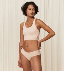 Triumph FLEX SMART STRING TRUSE - BEIGE -Undertoy Salgsbutikk 5075024 flex smart string truse beige