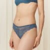 Triumph TEMPTING LACE STRING TRUSE - BLÅ -Undertoy Salgsbutikk 5075242 tempting lace string truse bla
