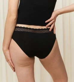 Triumph FEEL OF MODAL TAI TRUSE - SVART -Undertoy Salgsbutikk 5075257 feel of modal tai truse svart