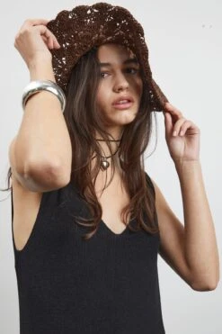 ICHI STRANDHATT - BRUN -Undertoy Salgsbutikk 5449290 ichi hue chocolate truffle