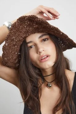 ICHI STRANDHATT - BRUN -Undertoy Salgsbutikk 5449291 ichi hue chocolate truffle