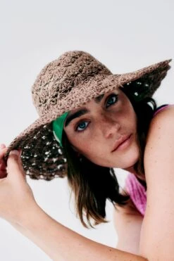 ICHI STRANDHATT - BRUN -Undertoy Salgsbutikk 5449293 ichi hue chocolate truffle