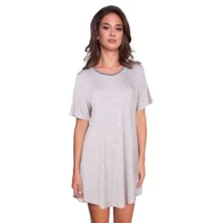 BAMBUS NATTKJOLE - MØNSTRET -Undertoy Salgsbutikk 5486768 bambus nattkjole monstret