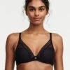 Chantelle FESTIVITE BH MED VATTERING OG SPILE - SVART -Undertoy Salgsbutikk 5997888 festivite bh med vattering og spile svart
