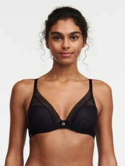 Chantelle FESTIVITE BH MED VATTERING OG SPILE - SVART